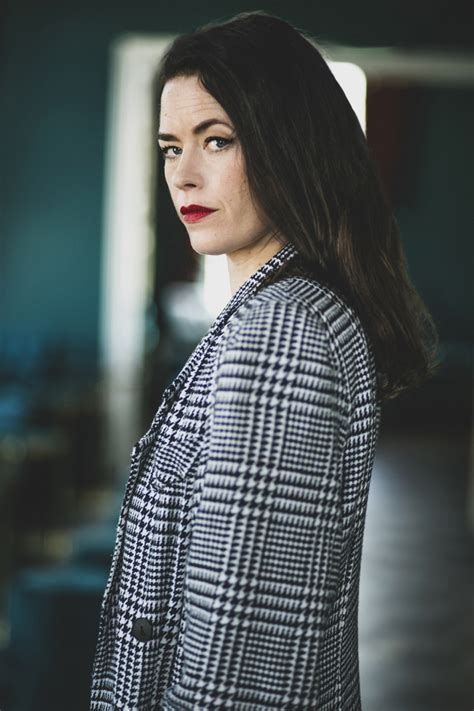 I sin nya seriebok undersöker Liv Strömquist varför